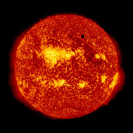 Planeten Venus passerar framför solen år 2012